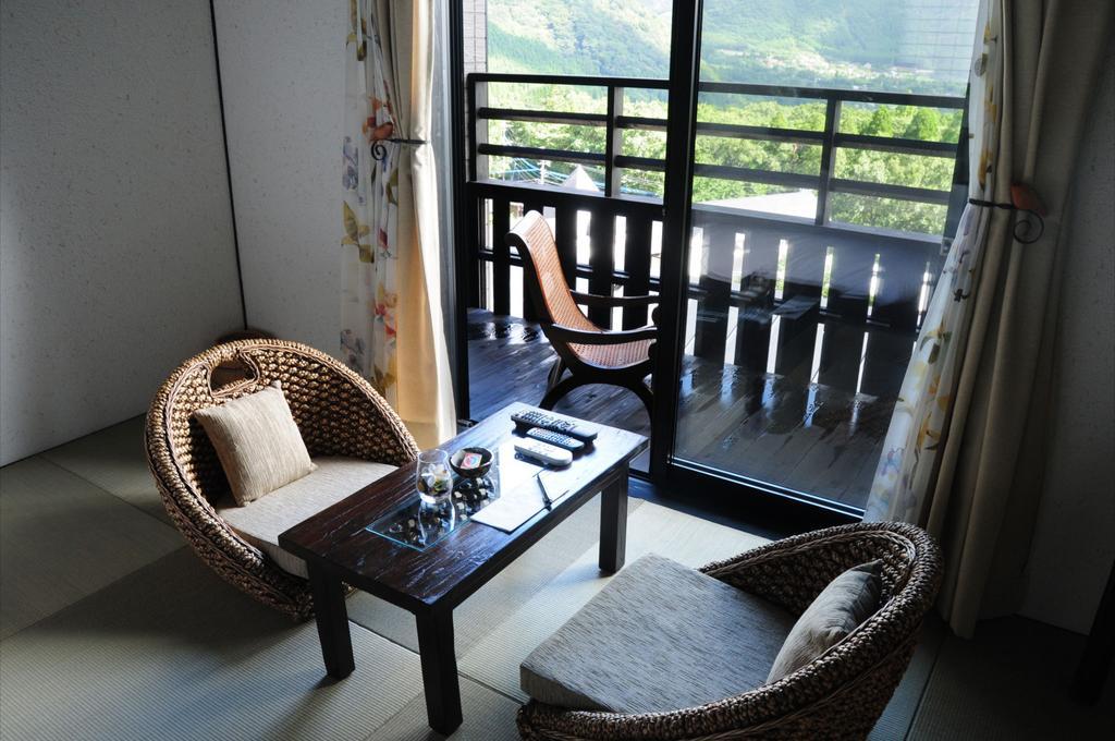 Yufu No Mori Kotori No Tayori Hotel Ngoại thất bức ảnh